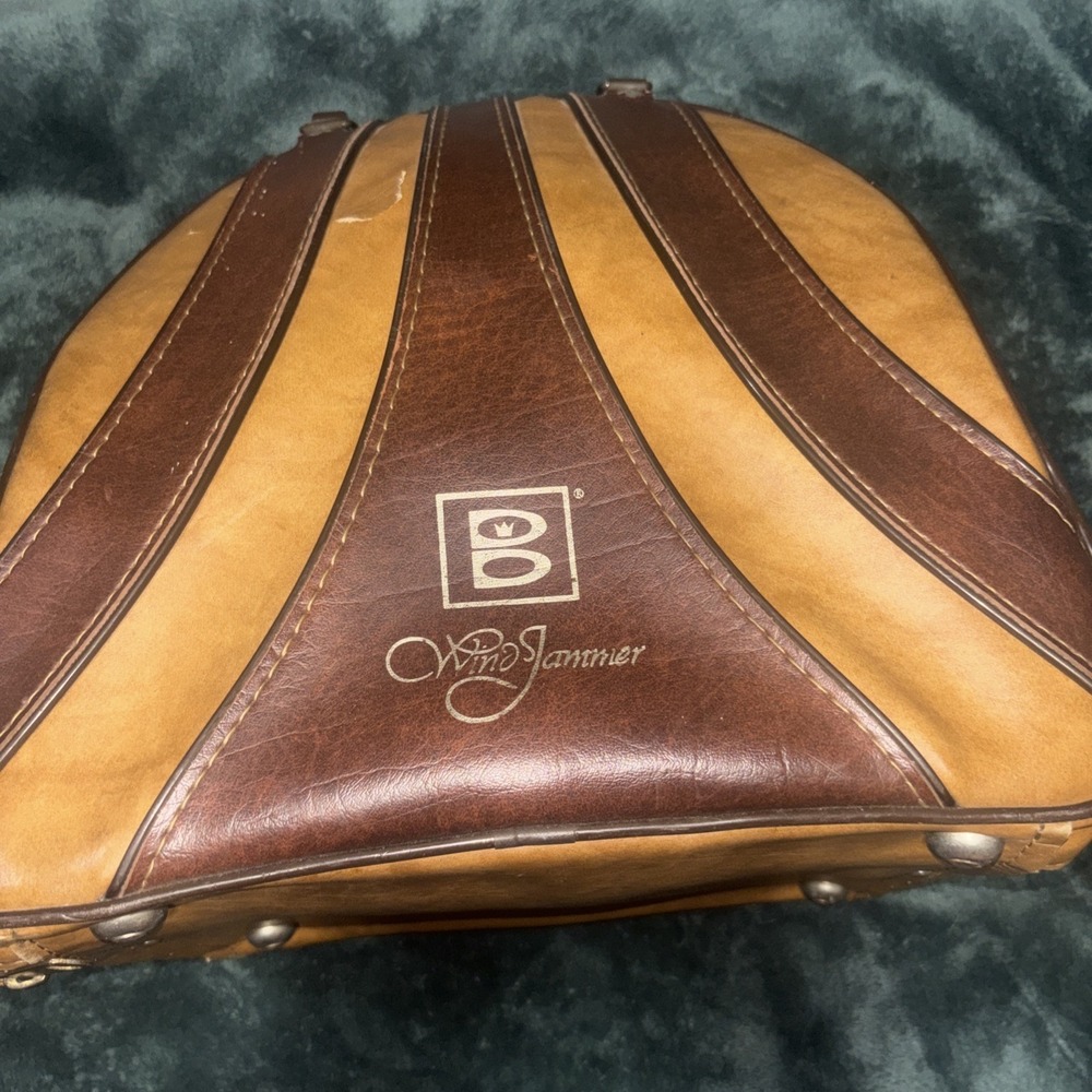 Brunswick Wind Jammer Vintage Bowling Ball Bag Metal Rack Two Tone Brown size